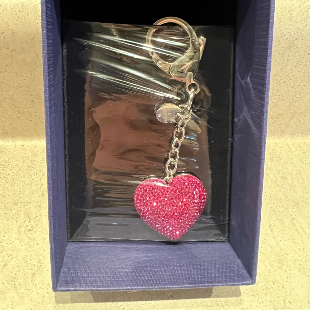 Swarovski heard keychain